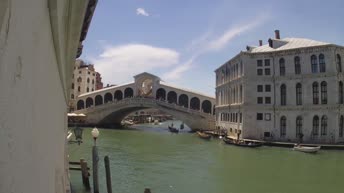 Cámara web en directo El Gran Canal y el Puente de Rialto en Venecia