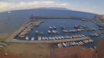 Cámara web en directo Puerto de la isla de Giglio