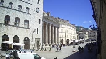 Asís - Piazza del Comune