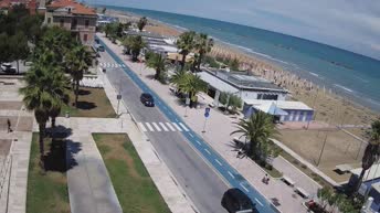 Playa de Porto San Giorgio - Mar Adriático