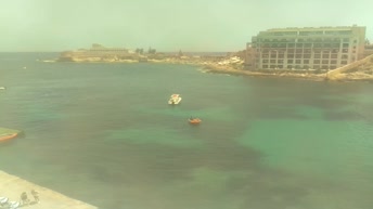 St. George's Bay - San Ġiljan